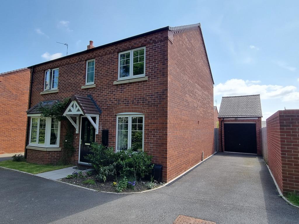 Weavers Way, Stockton, CV47 4 bed detached house for sale £425,000