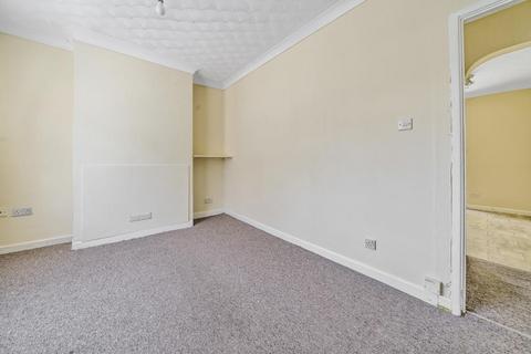 2 bedroom end of terrace house for sale - Swindon,  Wiltshire,  SN2