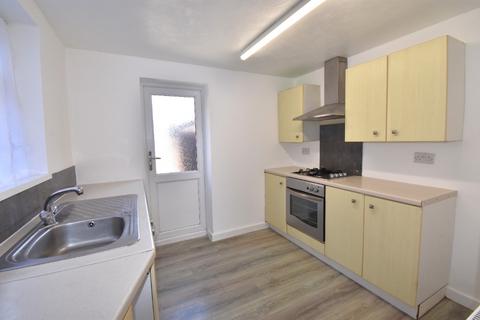 3 bedroom terraced house to rent, Rosmead Street, Hull, HU9