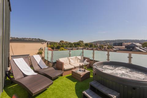 3 bedroom apartment for sale - Cheltenham Street, Bath, Somerset