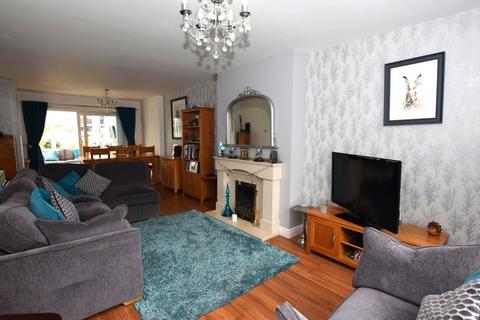 19 Sunnyside, Hinckley, LE10 1TE