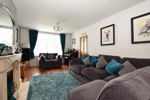 19 Sunnyside, Hinckley, LE10 1TE