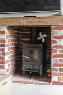 3 bedroom cottage for sale - Morley St. Botolph