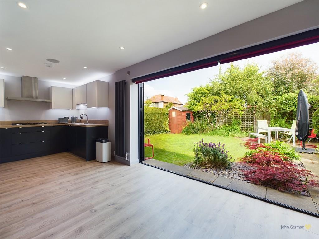 Shepherds Close, Loughborough 4 bed semidetached house for sale £365,000