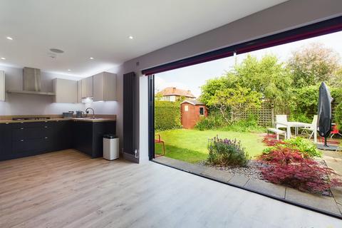 4 bedroom semi-detached house for sale - Shepherds Close, Loughborough