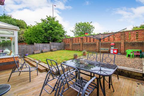 61 Primrose Close, Swindon, SN25 1QY