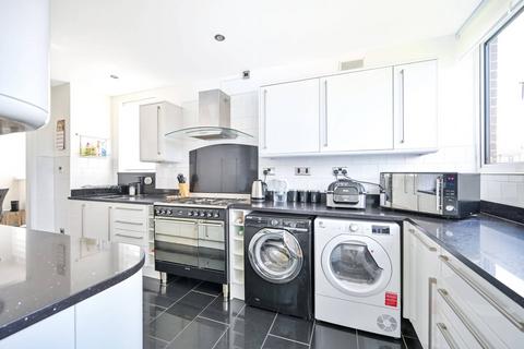 255 Humber Way, Slough, SL3 8SS