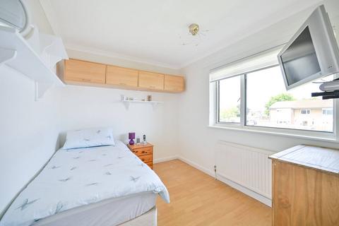 255 Humber Way, Slough, SL3 8SS