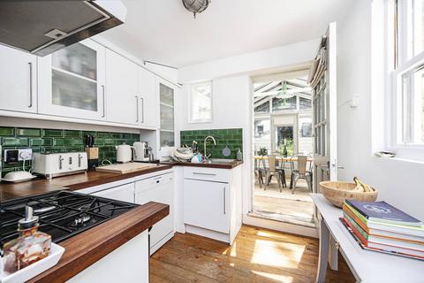 82b Bow Road, London, E3 4DL