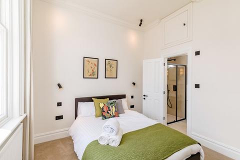 First Floor Flat, 7 Arundel Road, Brighton, BN2 5TE
