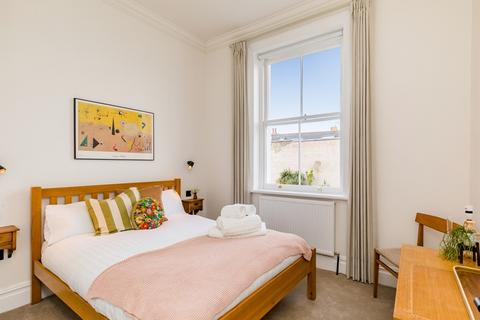 First Floor Flat, 7 Arundel Road, Brighton, BN2 5TE
