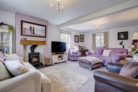 The Stables Burgh Road, Burgh St Peter, Beccles, NR34 0AD