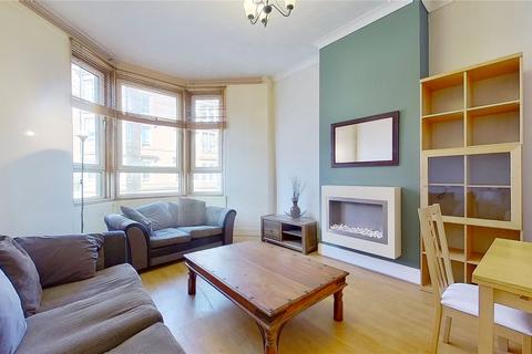 2 bedroom flat to rent, Meadowpark Street, Glasgow, G31