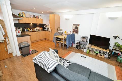 2 bedroom flat to rent, The Danube, 34 City Road East, Southern Gateway, Manchester, M15