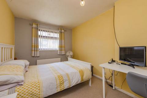 27 Adlington Road, Windmill Hill, Runcorn, WA7 6ND