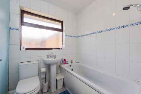27 Adlington Road, Windmill Hill, Runcorn, WA7 6ND