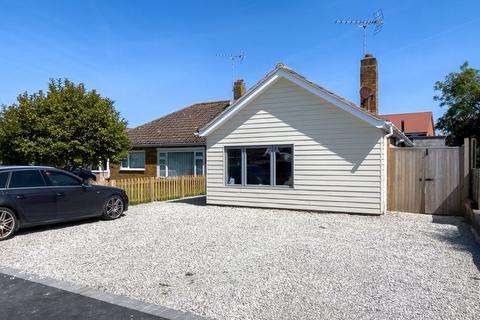 4 bedroom semi-detached bungalow for sale - Felpham, West Sussex