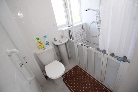14 Beech Road, Hedge End, Southampton, SO30 4FY
