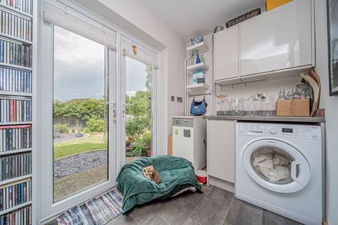 12 Highfield Close, Semington, Trowbridge, BA14 6JZ