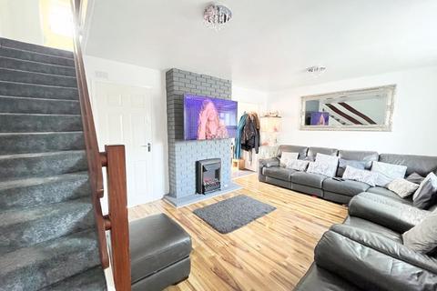 31 Druids Green, Cowbridge, CF71 7BP