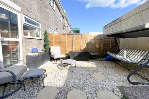 31 Druids Green, Cowbridge, CF71 7BP