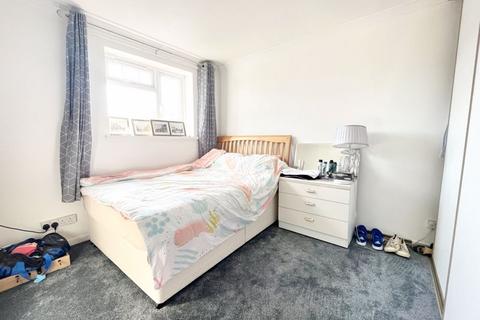 31 Druids Green, Cowbridge, CF71 7BP