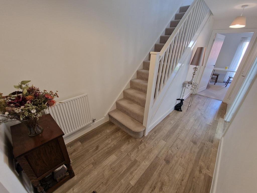 Bridgeman Way, Lichfield, WS14 2 bed semidetached house £1,000 pcm