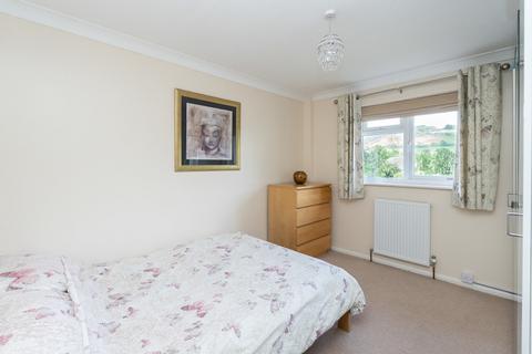 5 Chester Close, Dorking, RH4 1PP