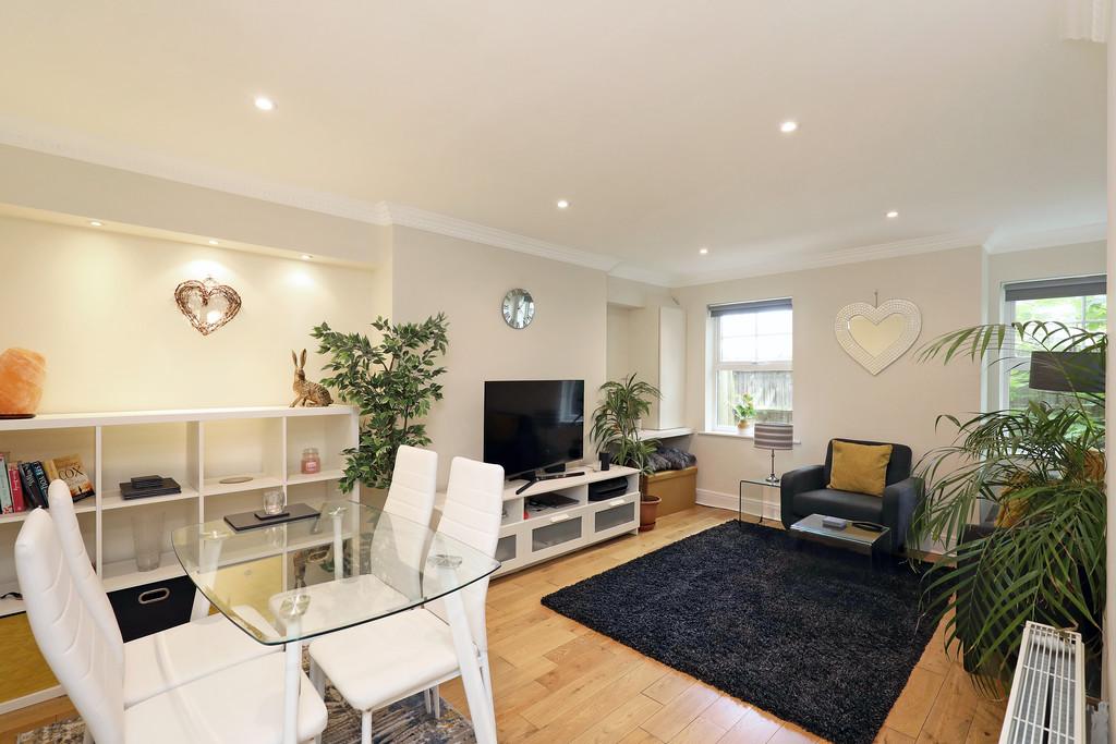 Kings Road, Richmond 1 bed apartment for sale £500,000