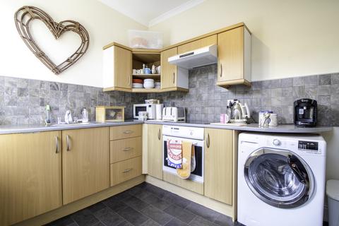 2 bedroom terraced house for sale, West View, West Yorks BD20