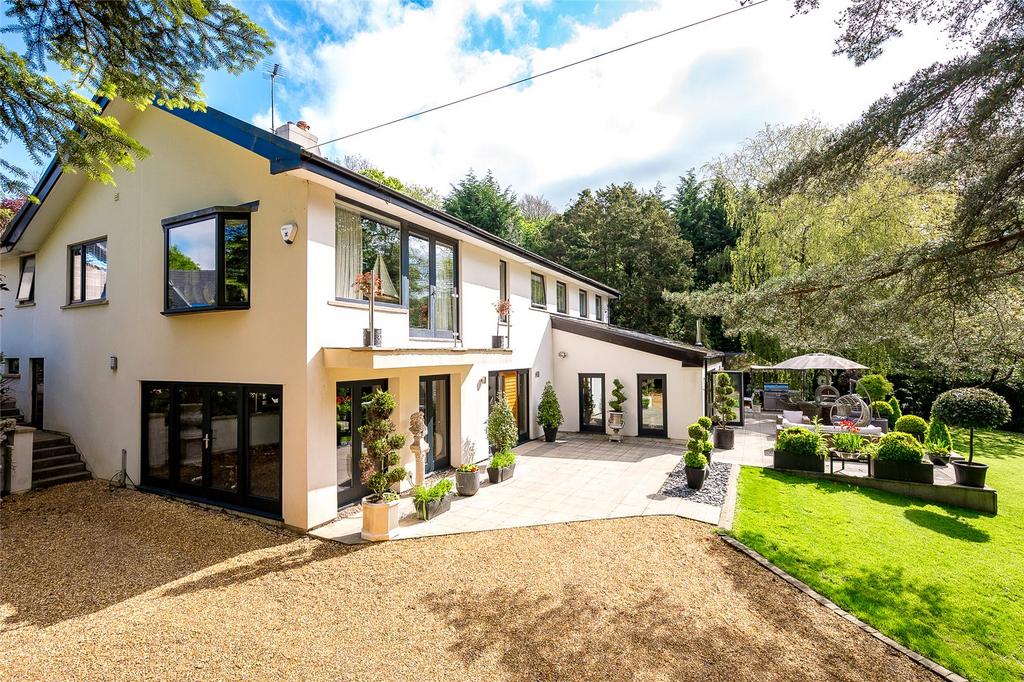 Wiswell Lane, Whalley, Clitheroe, Lancashire, BB7 5 bed detached house