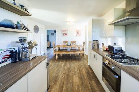 3 bedroom detached house for sale, Salvadori Gardens, Chichester, Detached, 3 bedrooms