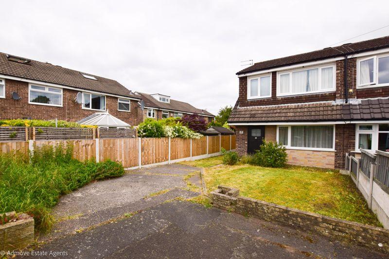 Daresbury Avenue, Altrincham, WA15 8JD 3 bed semidetached house for