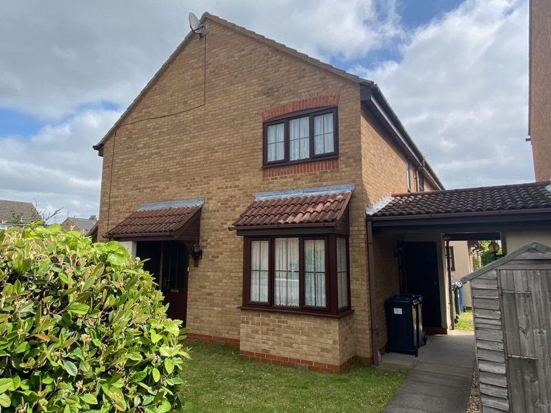 Betts Close, Godmanchester 1 bed terraced house to rent £850 pcm (£