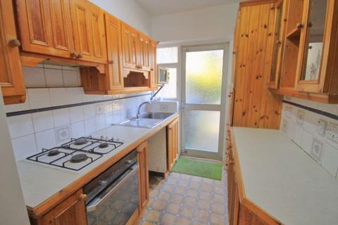 136 Wadham Gardens, Greenford, UB6 0BT