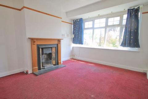 136 Wadham Gardens, Greenford, UB6 0BT