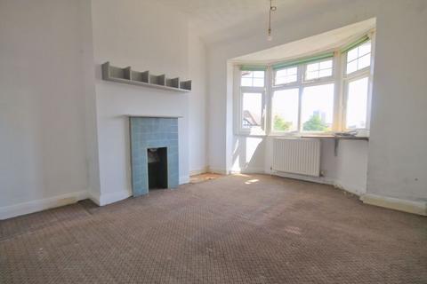 136 Wadham Gardens, Greenford, UB6 0BT