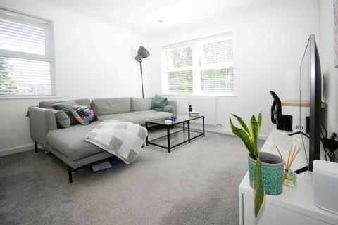 1 bedroom end of terrace house to rent, Saville Row, Hayes, Bromley