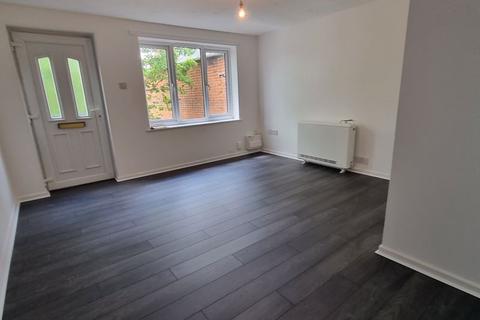1 bedroom flat to rent, Upton Street, Tredworth