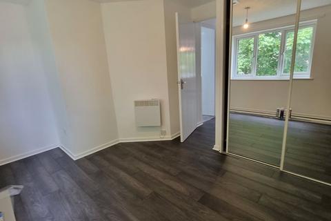 1 bedroom flat to rent, Upton Street, Tredworth