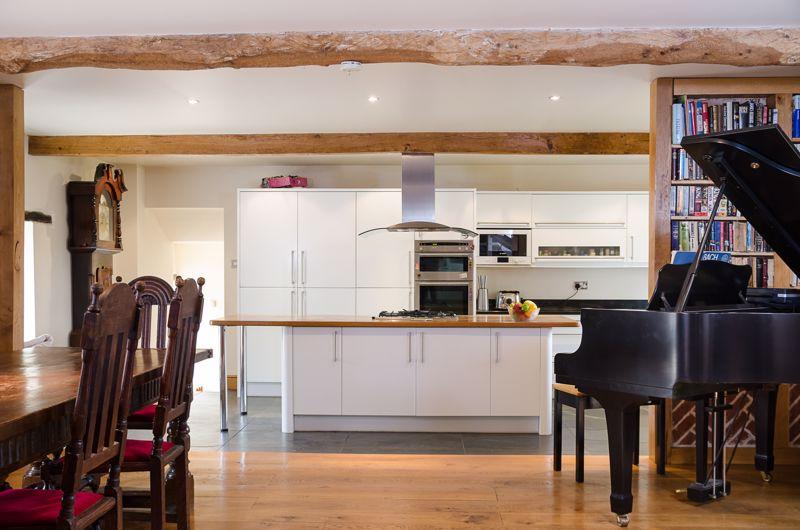 Near Chew Stoke, Chew Valley, Bristol 5 bed detached house for sale £
