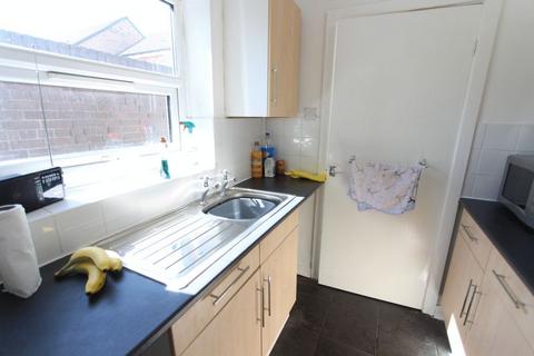 2 bedroom terraced house for sale - Longfellow Street, Bootle