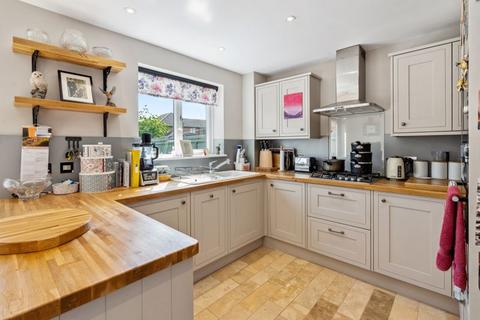 60 Cullerne Close, Abingdon, OX14 1XJ