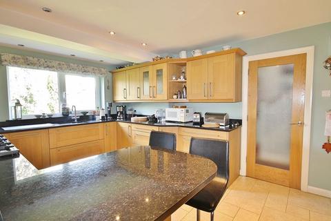 7 Parklands, Freeland, Witney, OX29 8HX
