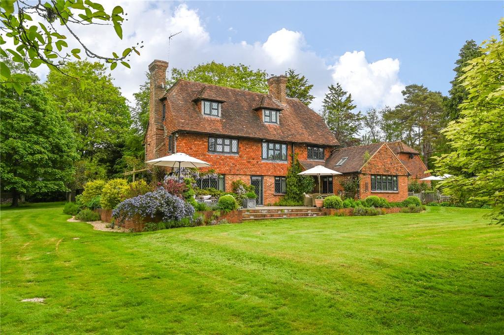 Catts Hill, Mark Cross 5 bed detached house for sale £1,600,000