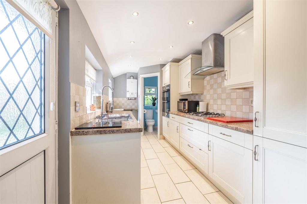 Wellands Road, Lyndhurst SO43 2 bed semidetached house £375,000