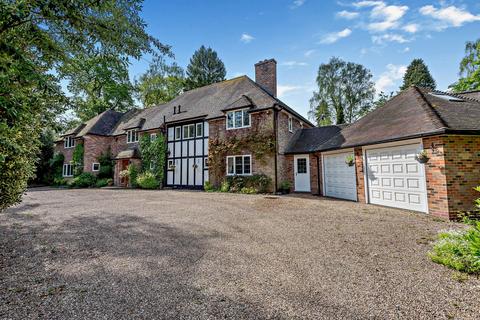 5 bedroom detached house for sale, Keepers Road, Sutton Coldfield, Staffordshire, B74.