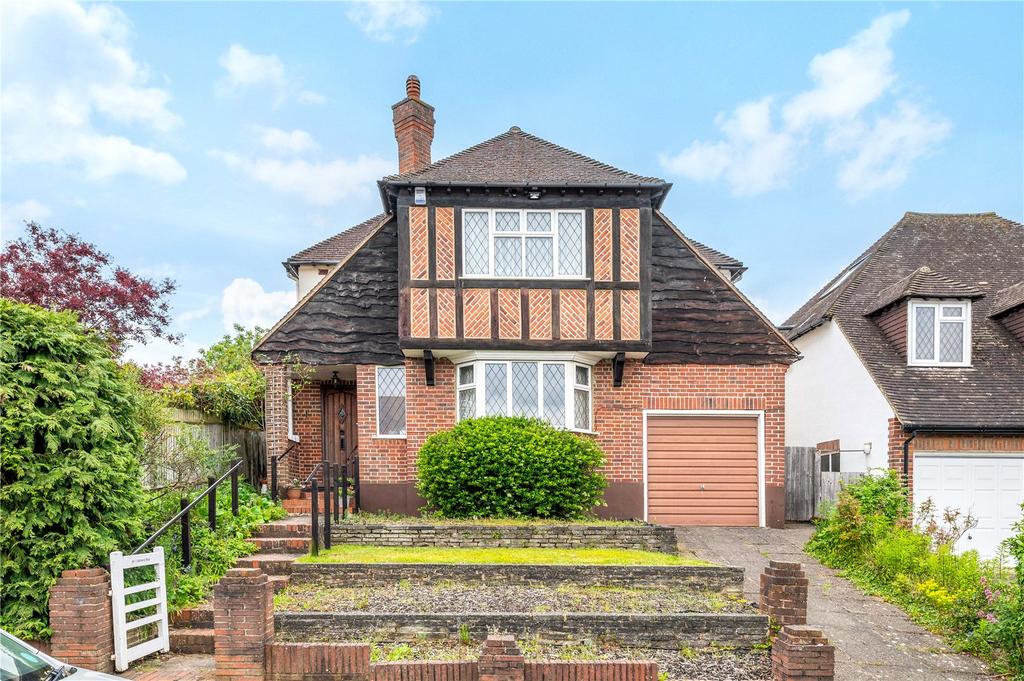 Holland Way, Hayes, Kent, BR2 4 bed detached house £1,000,000