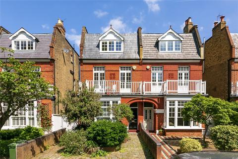 31 Lawn Crescent, Richmond, TW9 3NS