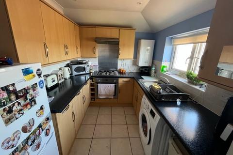 2 bedroom flat to rent, The Sidings, Cowes, Isle Of Wight, PO31